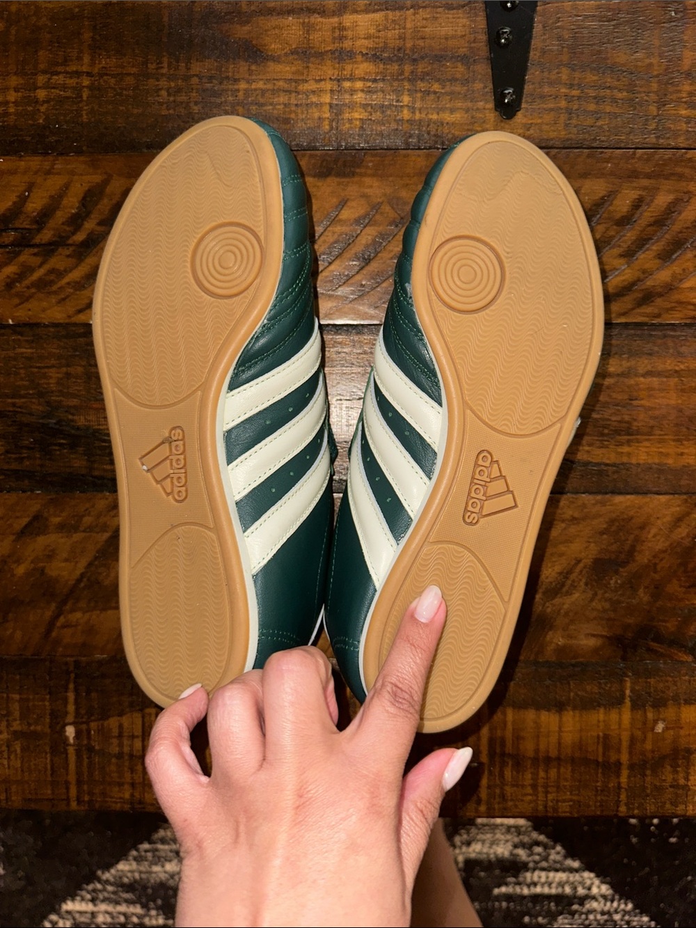 adidas Originals Taekwondo Slip On Shoes Collegiate Green White Size 7 NWOB - Picture 6 of 6